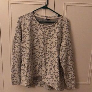 Gap sweater